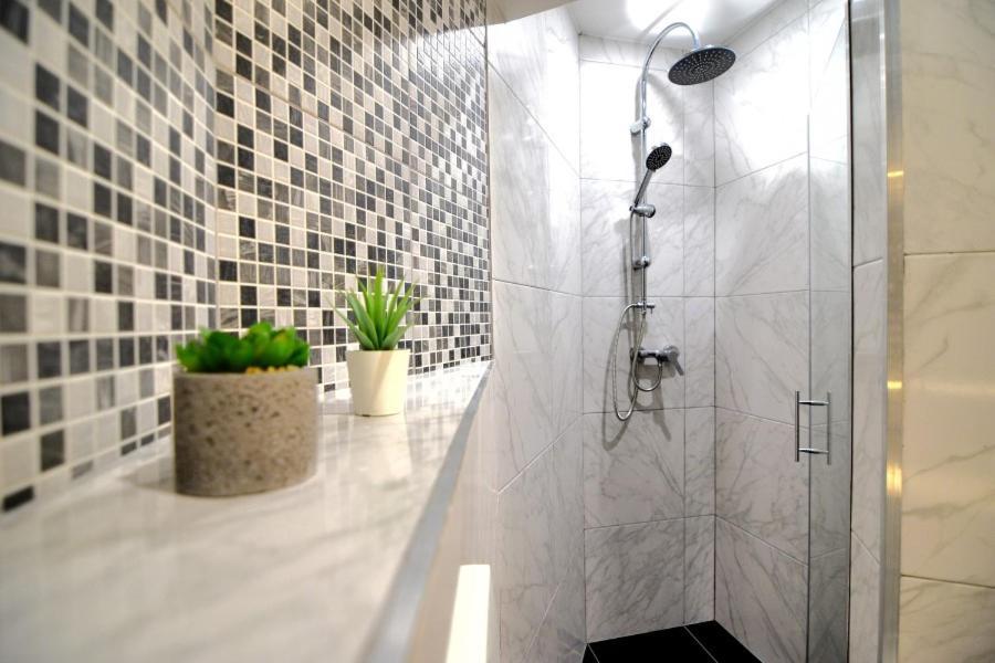 Lea Apartment - Free Parking In Front For 2 Cars Zagreb Ngoại thất bức ảnh